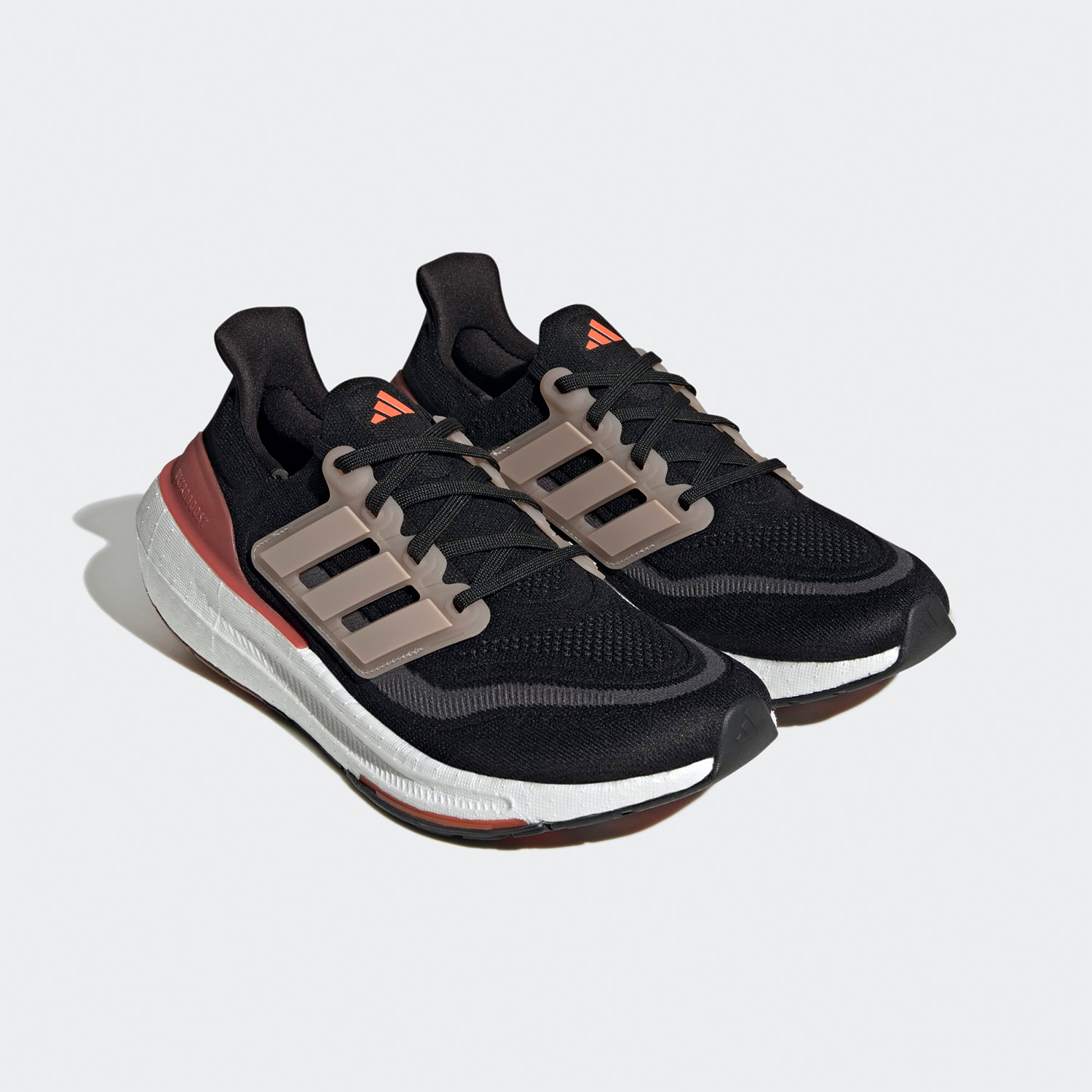 รองเท้าวิ่งระบายอากาศสำหรับผู้ - Adidas Shoes Ultraboost Light บทวิจารณ์และราคา